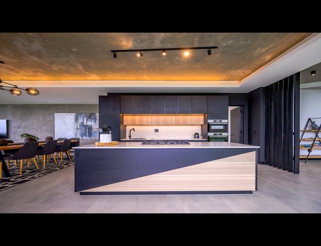 4 BEDROOM HOUSE FOR SALE IN ZULULAMI LUXURY COASTAL ESTATE